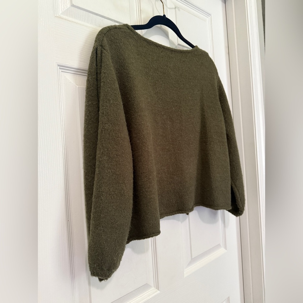 Moss Green Open-Front Women’s Sweater Cardigan - Picture 10 of 13